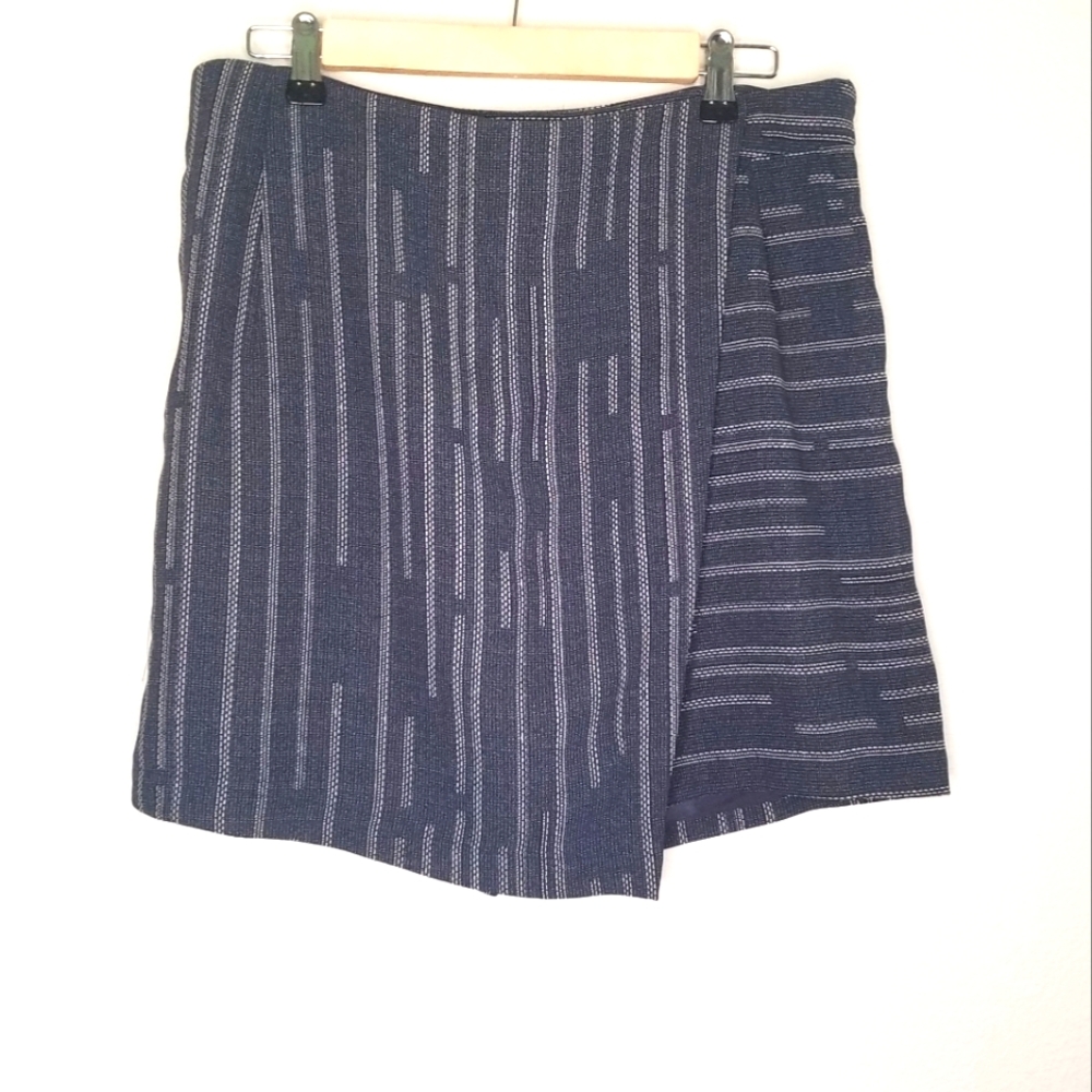 Elevenses Anthropologie striped shorts  front flap, pockets Striped Travel Activ